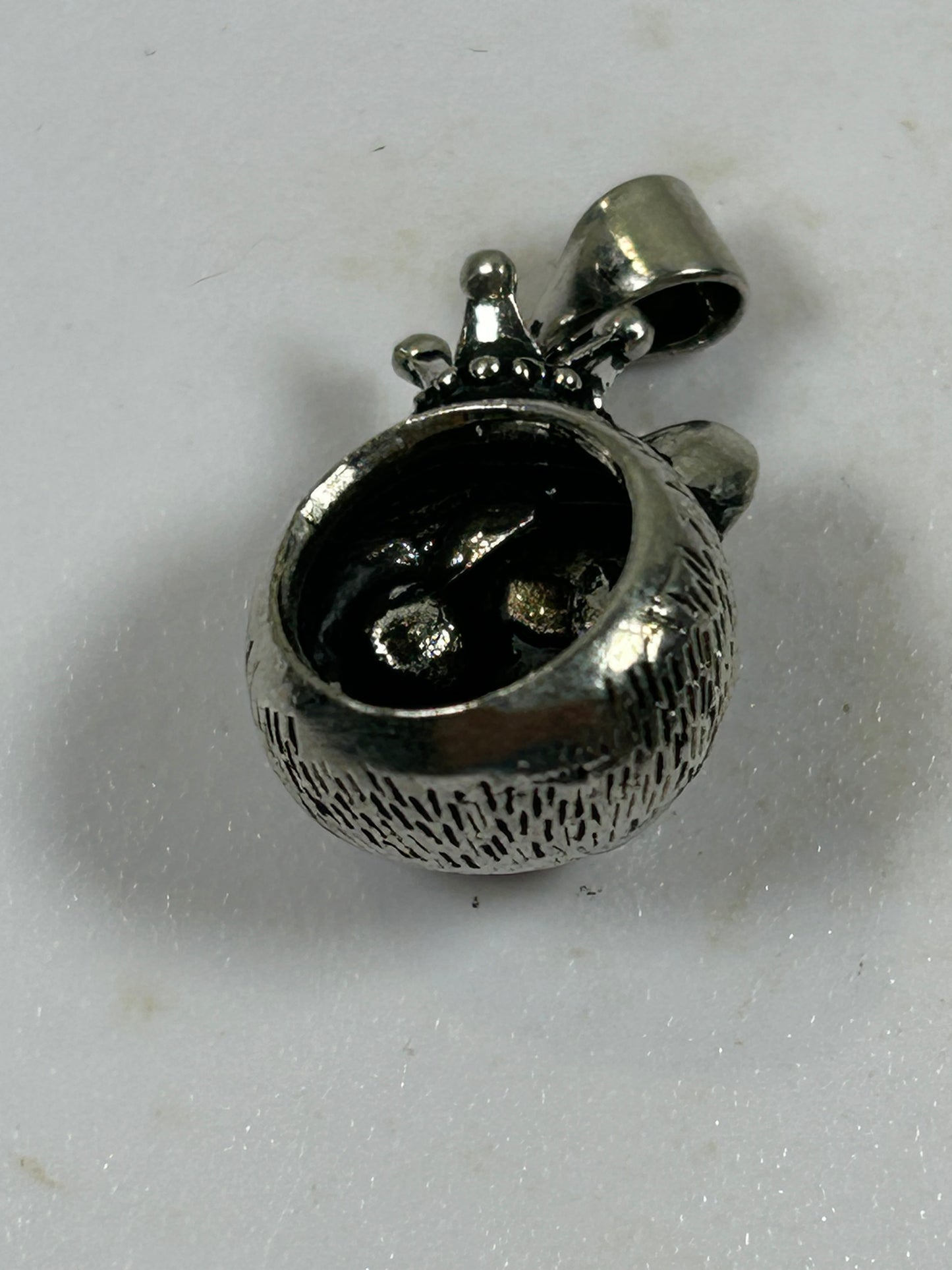 Cat Head Pendant - New
