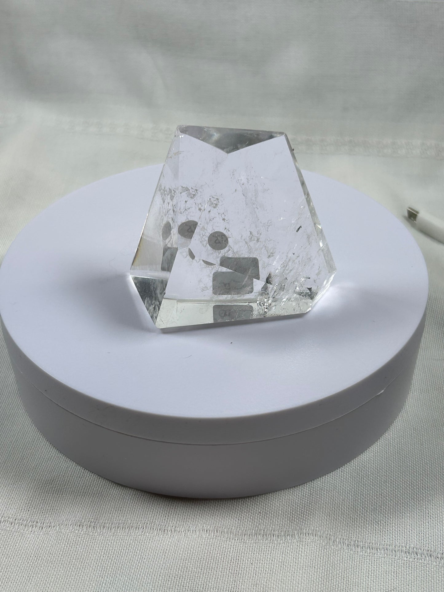 (#905) - Clear Quartz Polished - New