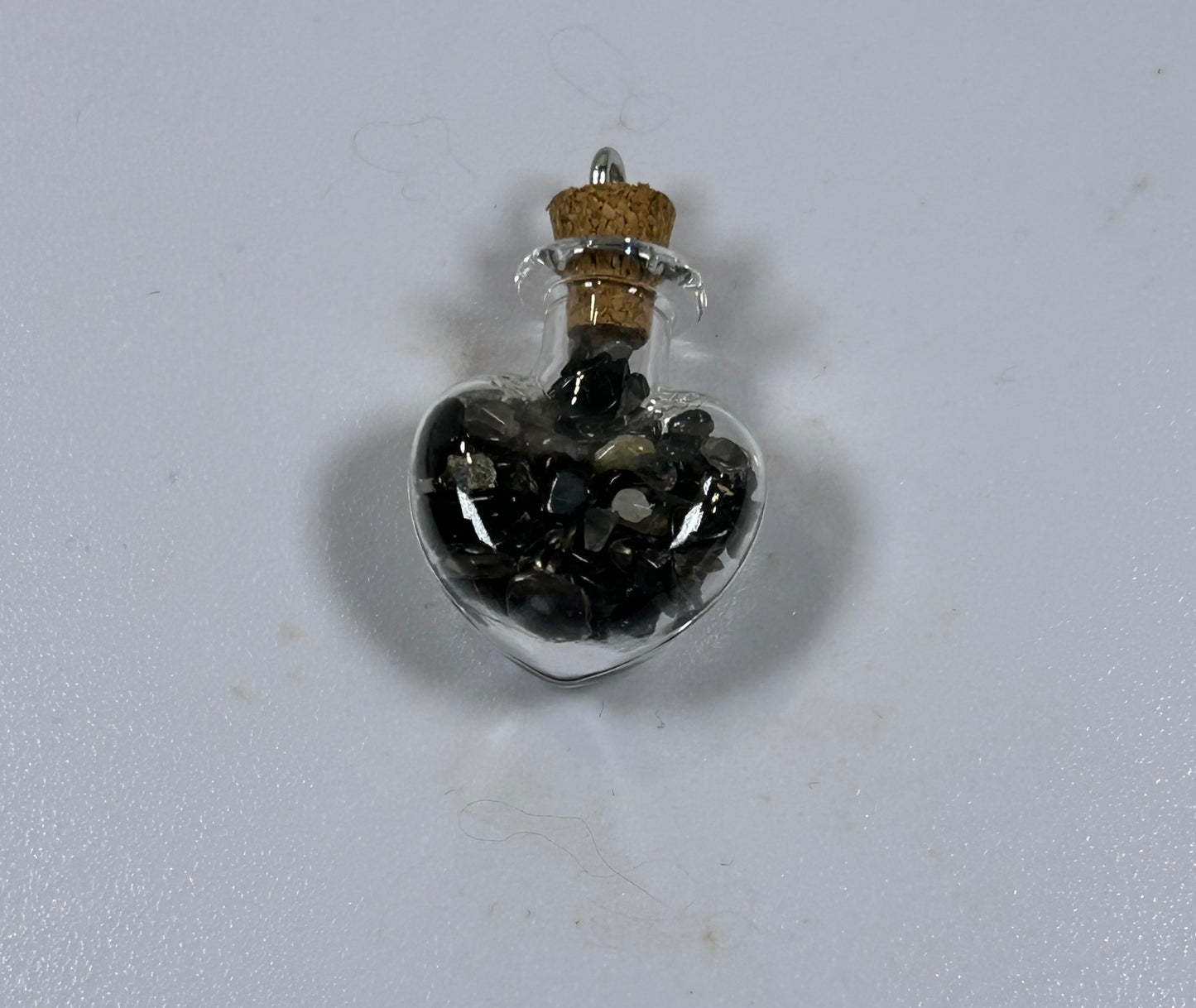 Obsidian Chips Heart Pendant - New