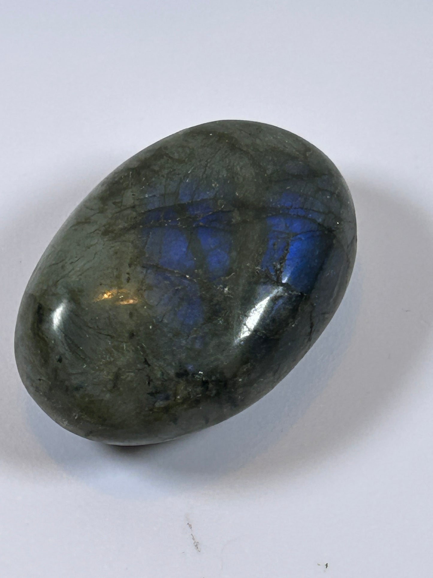(#92) - LABRADORITE PALM STONE POLISHED - NEW