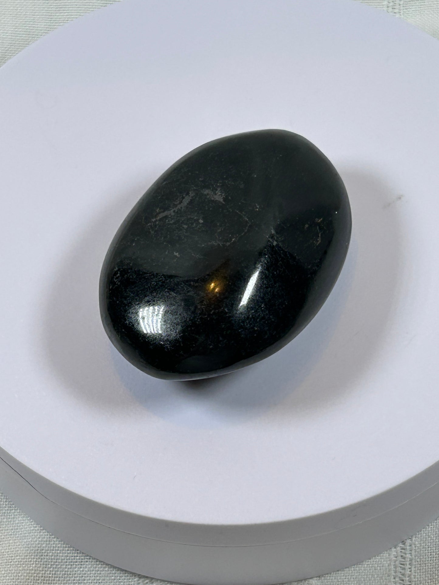 (#96) - BLACK TOURMALINE PALM STONE POLISHED - NEW