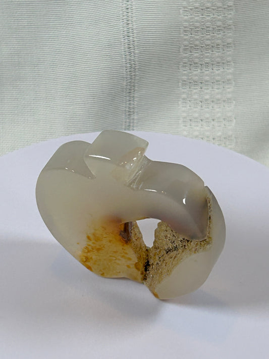 (#15) - AGATE APPLE CARVING - NEW
