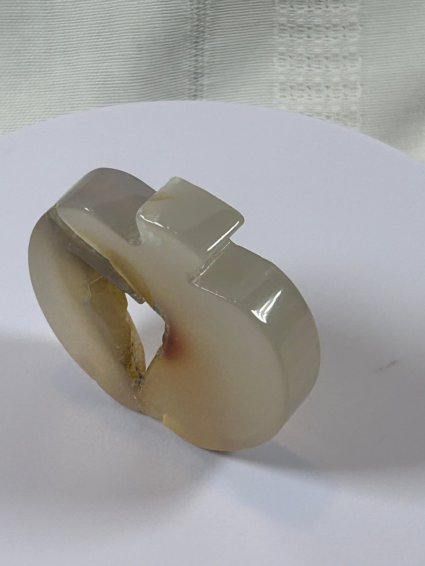 (#15) - AGATE APPLE CARVING - NEW