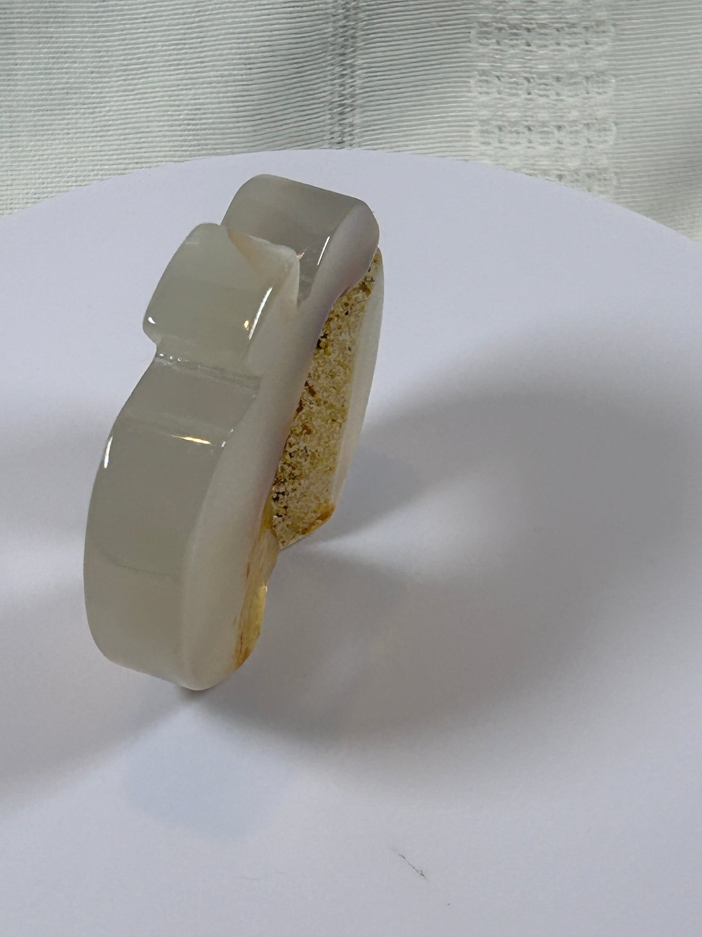 (#15) - AGATE APPLE CARVING - NEW