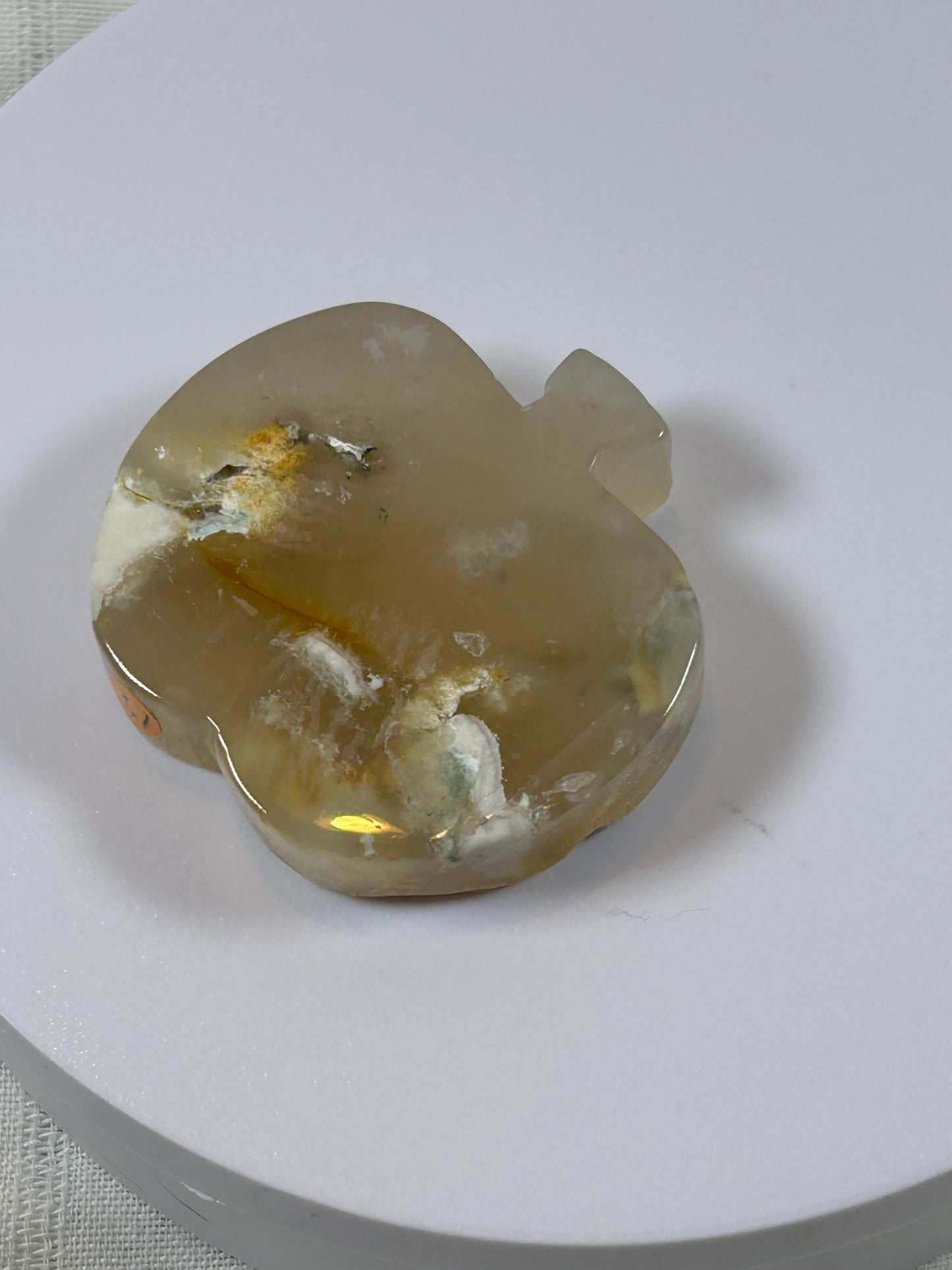 (#14) - AGATE APPLE CARVING - NEW