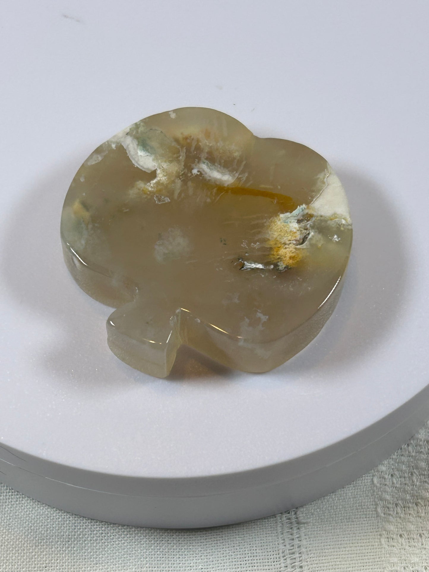 (#14) - AGATE APPLE CARVING - NEW