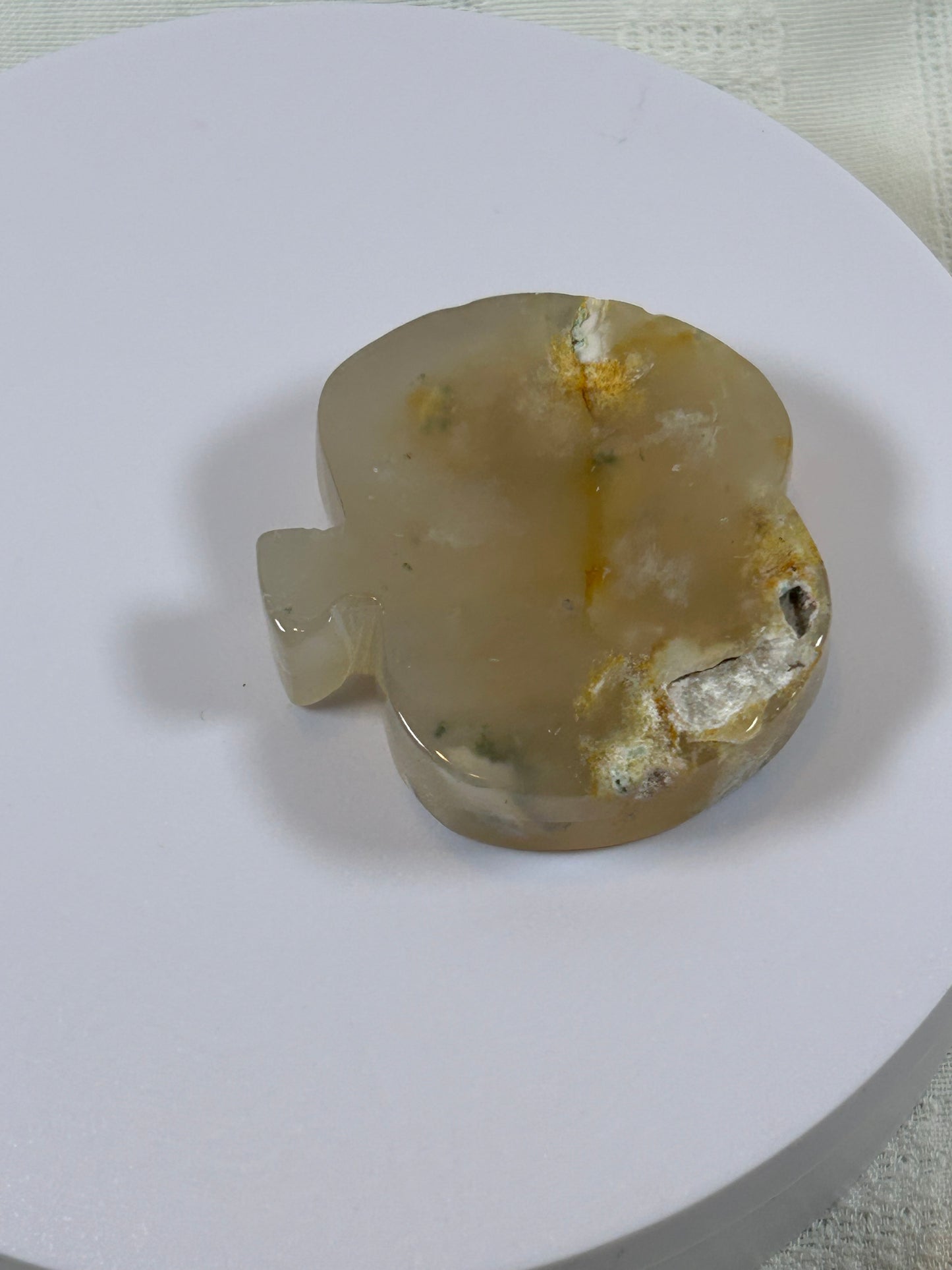 (#14) - AGATE APPLE CARVING - NEW