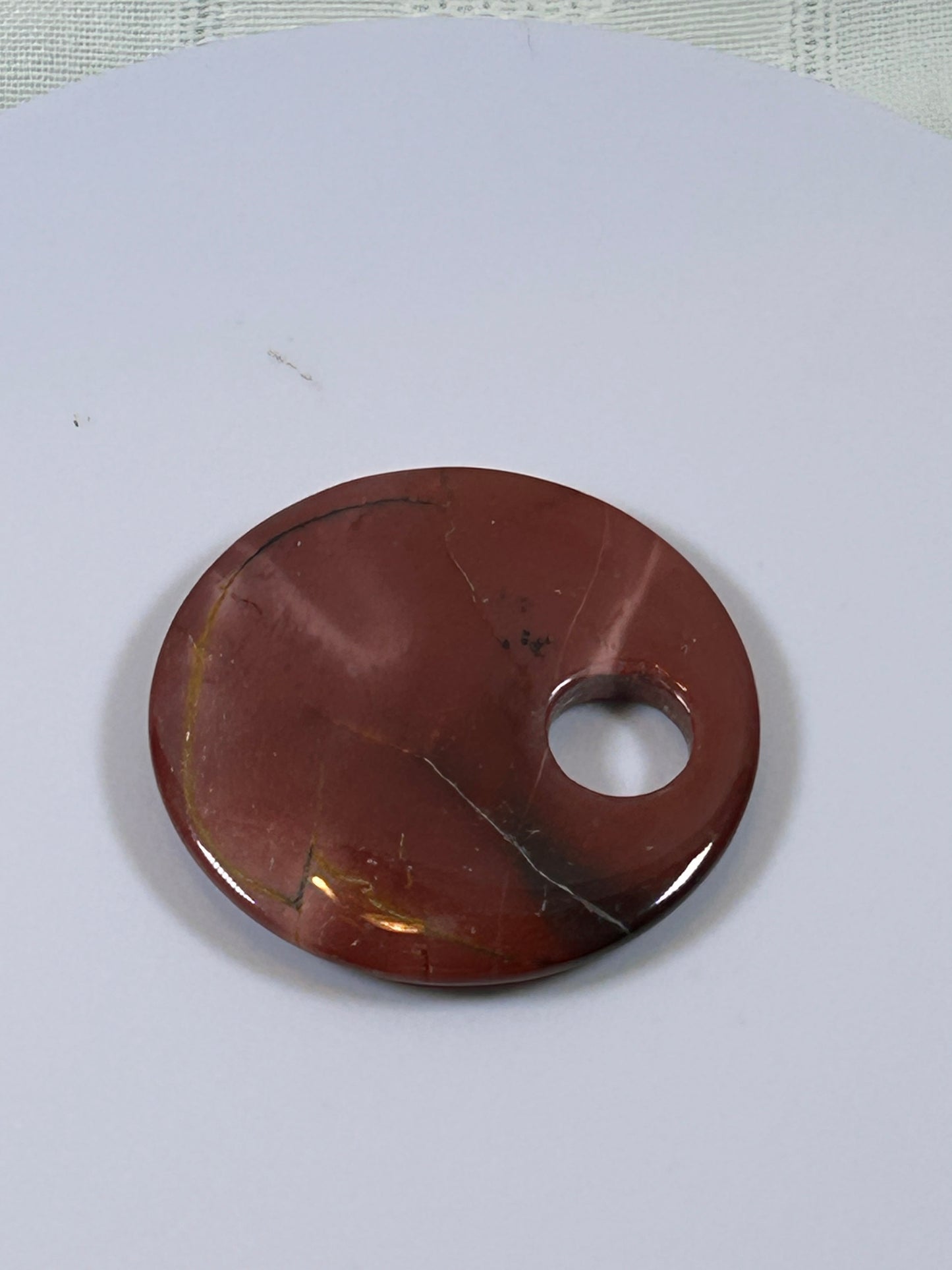 (#86) - CARNELIAN AGATE DISK PENDANT - NEW